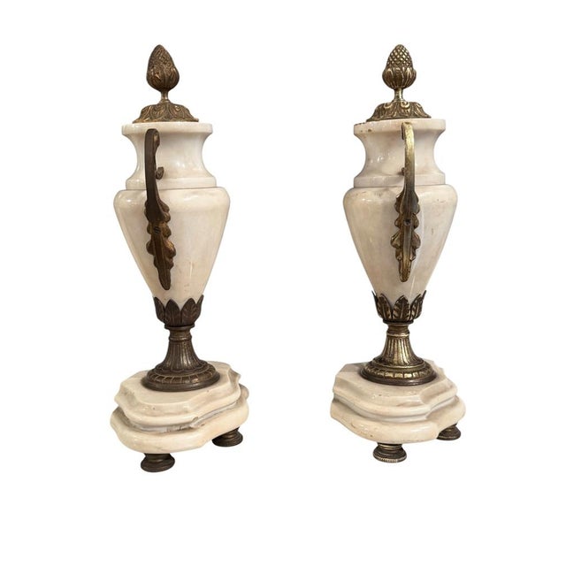 20th Century White Marble and Bronze Vases, Set of 2, in Flawless conditions. Designed 1890 to 1919