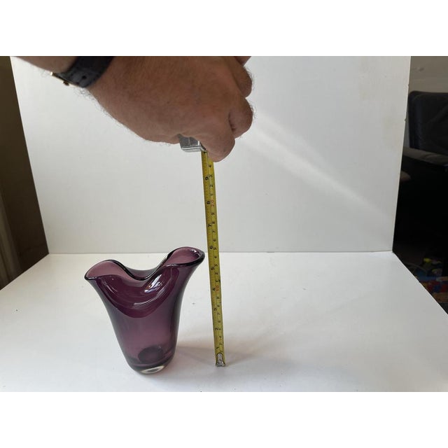 Glass Purple Murano Glass Vase in the style of Fulvio Bianconi for Venini, 1950s For Sale - Image 7 of 9