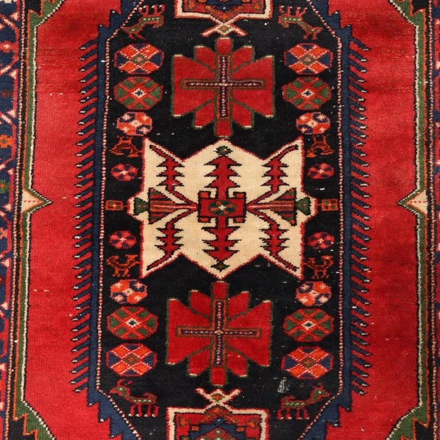 Middle Eastern Mazlagan Rug in Wool For Sale - Image 4 of 8