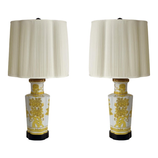 Chinoiserie Imari Porcelain Table Lamps by Marbro Company For Sale