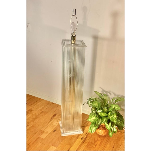Mid-Century Lucite and Glass Rod Monumental Floor Lamp Attributed to Gaetano Sciolari, Circa 1970 For Sale - Image 9 of 12