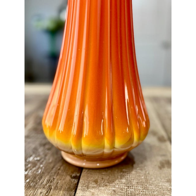 Vintage Le Smith Bittersweet Ribbed Swung Vase - Mid Century Modern - 22.5"h For Sale - Image 4 of 8