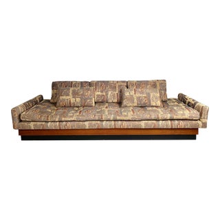 Mid-Century Modern Sofa Attributed to Adrian Pearsall For Sale