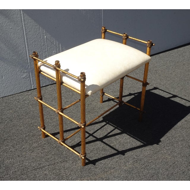 Hollywood Regency Vintage Hollywood Regency Gold Gilt Rope Metal Vanity Bench Stool For Sale - Image 3 of 18