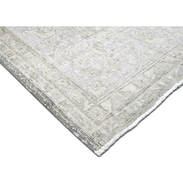 Traditional 1960s Turkish Oushak Rug For Sale - Image 3 of 6