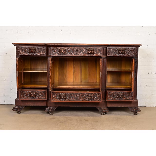 R. J. Horner & Co. R. J. Horner Renaissance Revival Carved Oak Sideboard or Bar Cabinet, Circa 1890s For Sale - Image 4 of 10