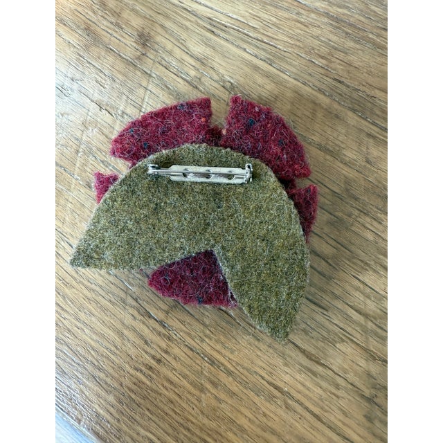 1990s Wool Felt Floral Folk Art Brooch For Sale - Image 6 of 8