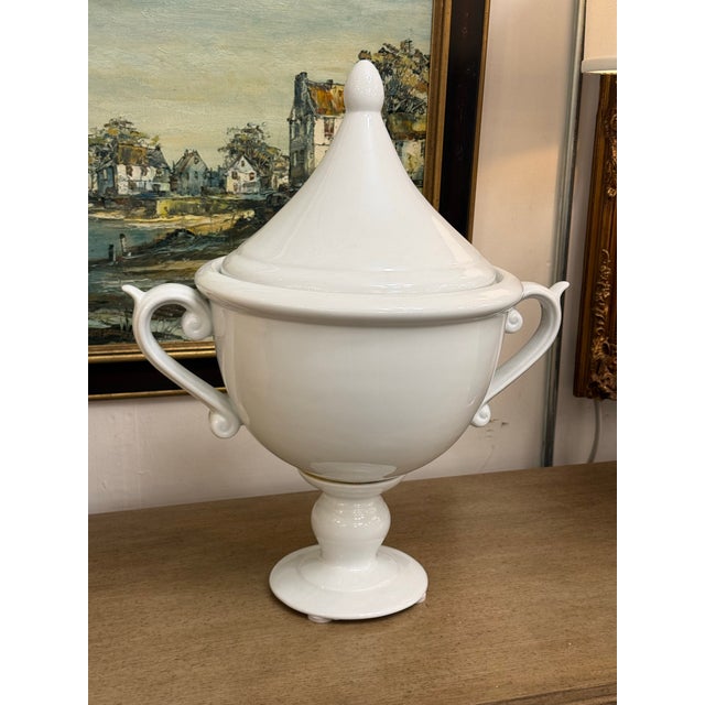 Traditional Bassett Furniture Imax Large White Ceramic Lidded Urn For Sale - Image 3 of 12