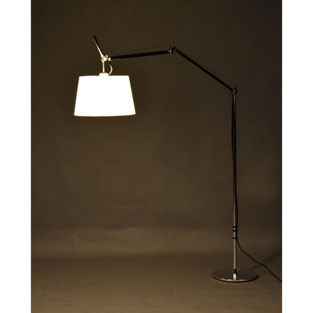 Artemide Mega Tolomeo Italian Floor Lamp by M. De Lucchi & G. Gassina For Sale - Image 9 of 16