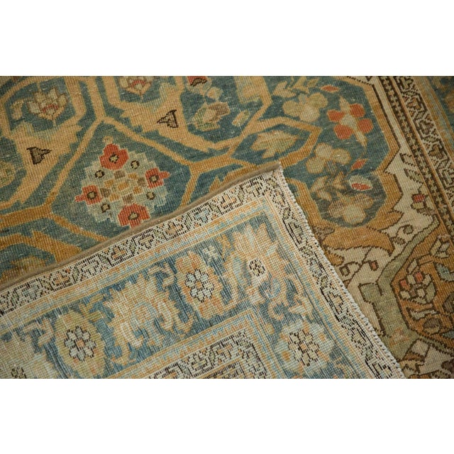 1930s Vintage Persian Sarouk Shield Medallion Wool Rug For Sale In New York - Image 6 of 11