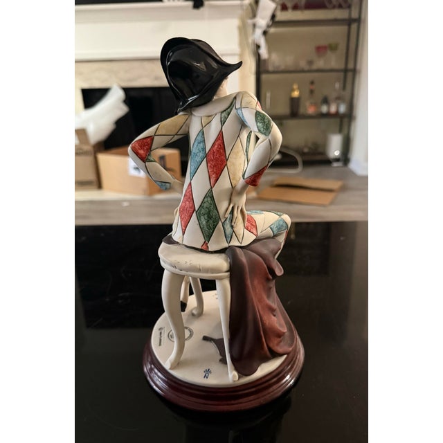 Rare Giuseppe Armani 1994 Capodimonte Harlequin Jester Clown Figurine ~ 11.5" H Excellent condition no damages From the...