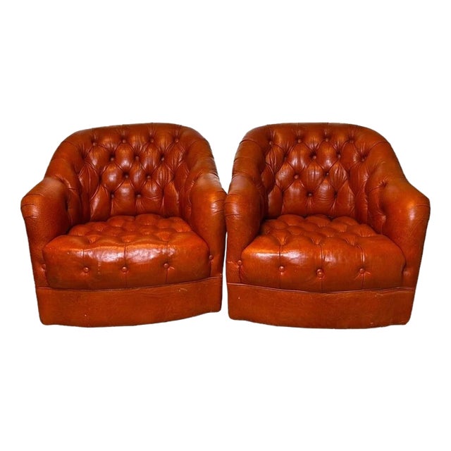 Vintage 1980s Pair of Cognac Tufted Barrel Club Chairs by Classic Leather Inc., Hickory Nc – Top Grain Leather on Brass Shepherd Casters For Sale