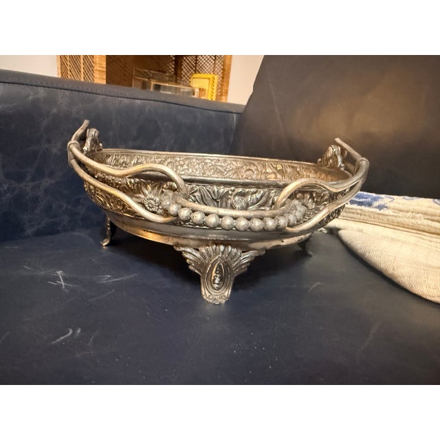 Metal 1880s Meriden Aesthetic Movement Quadruple Silver Plate Bride’s Cake Basket For Sale - Image 7 of 7