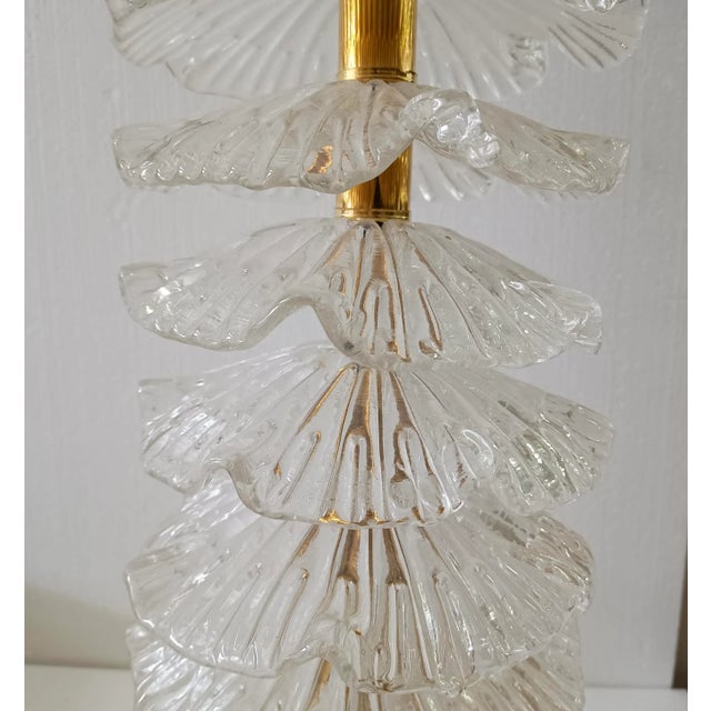 Mid-Century Murano Round Transparent Art Glass and Brass Table Lamp For Sale - Image 6 of 9