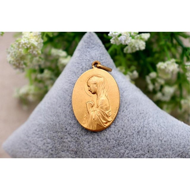 19.2k Gold Our Lady Pendant, in Worn conditions. Designed 1920 to 1949