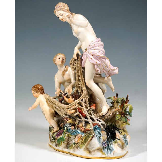Baroque Large The Catch of the Triton Mythological Group by J. J. Kändler for Meissen, 1860s For Sale - Image 3 of 11
