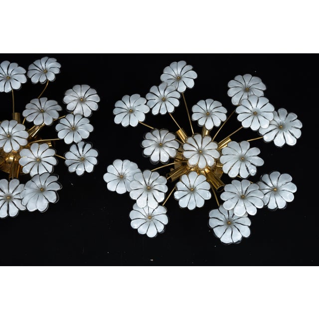Murano White Flower Ceiling Lamps, Italy, 1980s, Set of 2 For Sale - Image 10 of 18