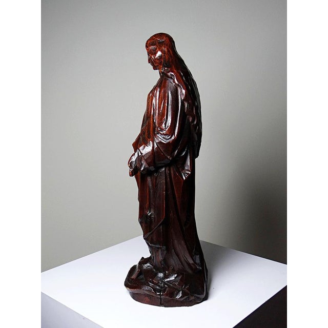 Wood Vintage Religious Sculpture of the Virgin Mary in Carved Wood, 1920s For Sale - Image 7 of 16
