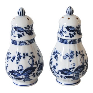 Vintage Blue & White Ceramic Salt & Pepper Shakers For Sale
