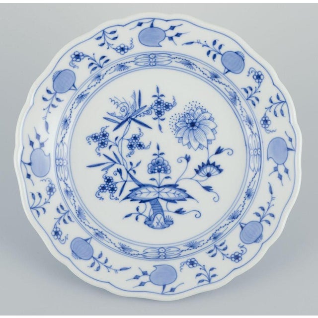 Blue Onion Patterned Porcelain Plates, Meissen, Germany, 1890s, Set of 4 For Sale - Image 3 of 10