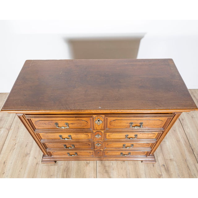 Italian Walnut Chest Of Drawers, Lombardy, Early 18th Century For Sale - Image 3 of 8