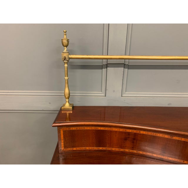 George III Serpentine Mahogany Serving Table, 1790 For Sale - Image 13 of 18