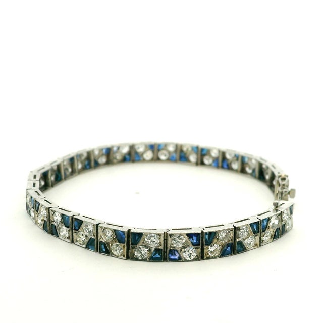1940s Platinum Diamond and Sapphire Art Deco–Style Link Bracelet For Sale - Image 10 of 10