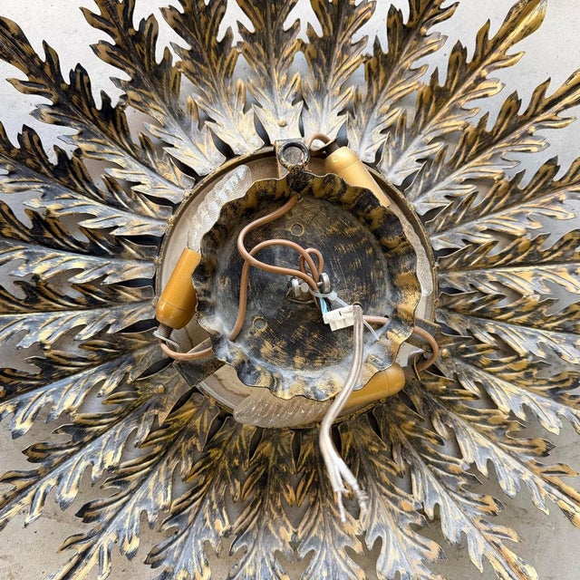 Large Italian Backlit Phytomorphic Mirror in Painted Metal, 1970s For Sale - Image 17 of 18