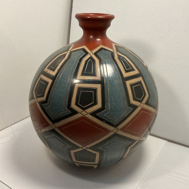 Mid 20th Century Enmanuel Maldonado Art Pottery Vase For Sale - Image 5 of 11