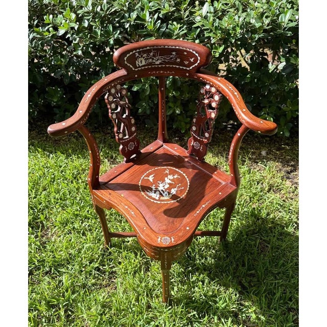 1940s Chinese Rosewood Corner Chairs With Mother-of-Pearl Inlay, C. 1940 For Sale - Image 5 of 7