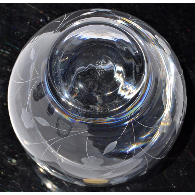 Lenox Crystal Chrysanthemum Hand Blown Vase 24% Lead Crystal Piece American Garden Series For Sale - Image 10 of 13