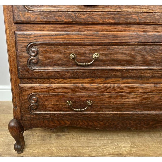 Vintage French Louis Oak Chest of 4 Drawers For Sale - Image 5 of 14