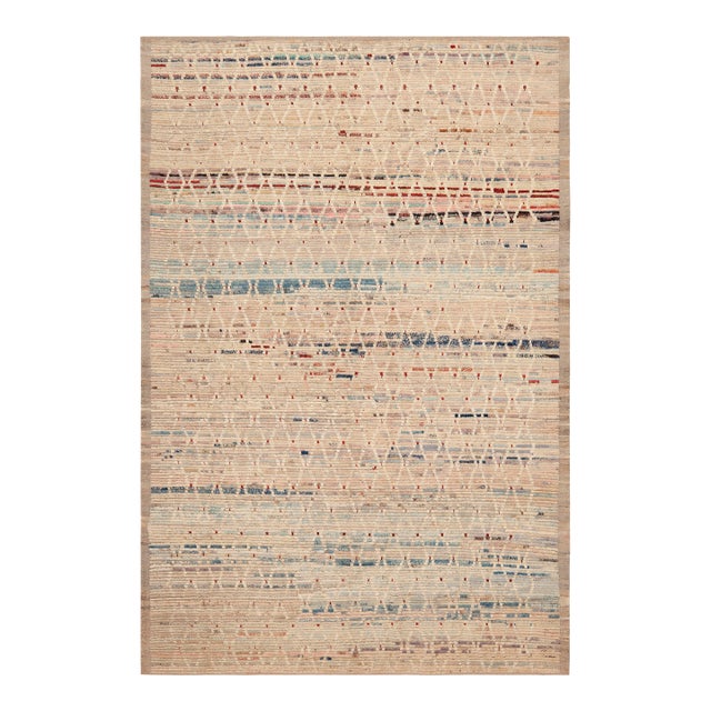 Nazmiyal Collection Contemporary Rug For Sale