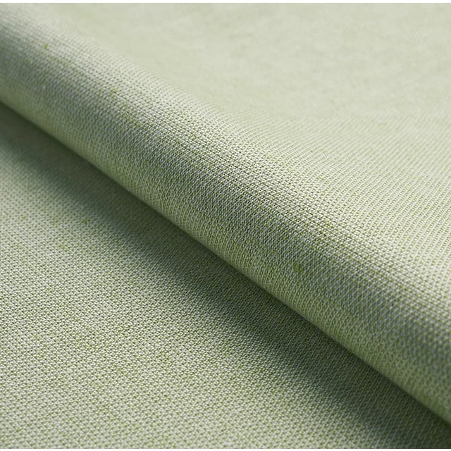 Transitional Sample - Schumacher Camarillo Weave Indoor/Outdoor Fabric in Leaf For Sale - Image 3 of 4