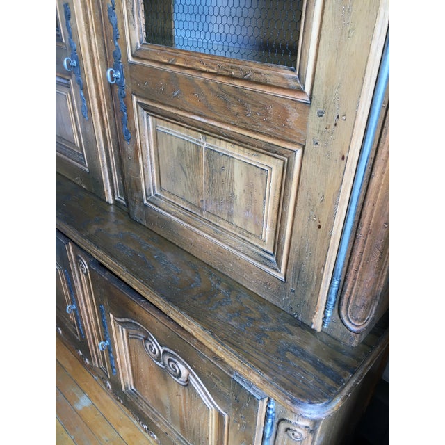 Oak French Provincial Style Display or China Cabinet Buffet Deux Corps For Sale - Image 11 of 13