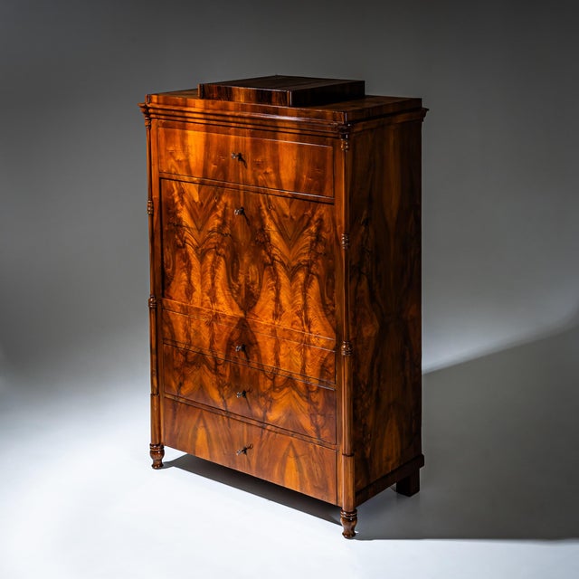 Biedermeier Walnut Secretary Desk, 1840 For Sale - Image 5 of 11
