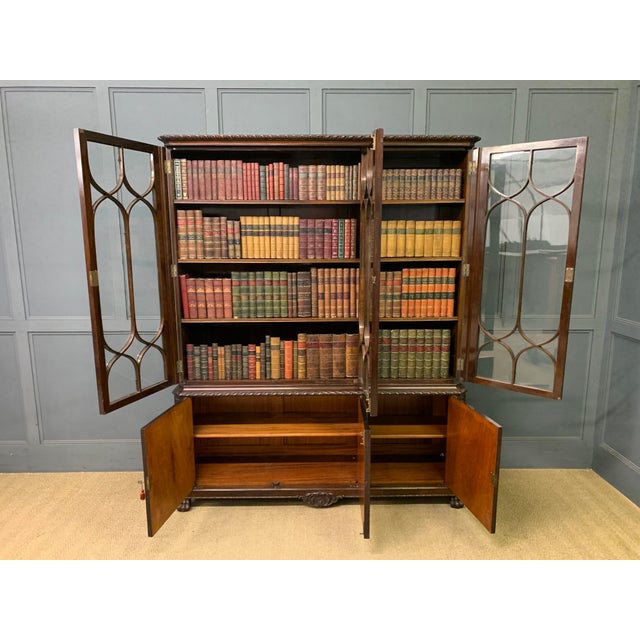 Brown Chippendale Mahogany Bookcase by Hille, 1920 For Sale - Image 8 of 18