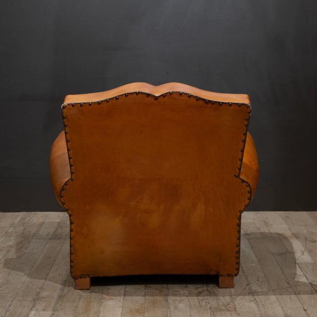 Art Deco Moustache Leather Club Chair c.1930-1940 For Sale In San Francisco - Image 6 of 15