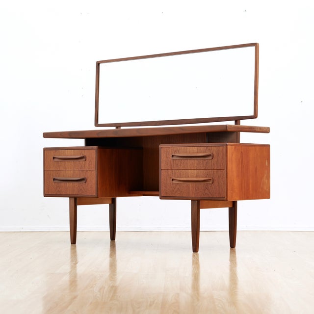 Mid Century Fresco Teak Vanity by Vb Wilkins for G Plan For Sale In Los Angeles - Image 6 of 11