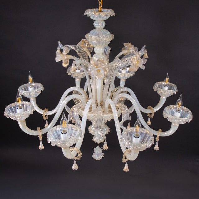 Baroque Large 8-Arm Ca’ Rezzonico Style Gold-Infused Opaline Murano Chandelier in the Manner of Giuseppe Briati For Sale - Image 3 of 18