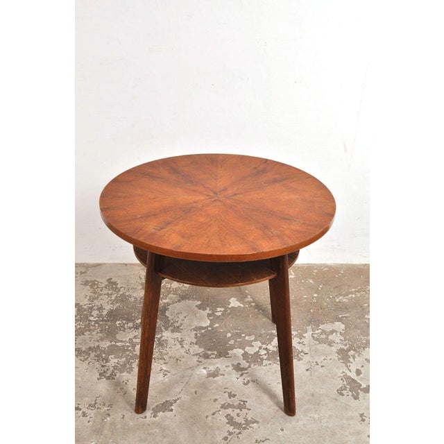 1960s Vintage Side Table in Walnut with Magazine Rack, 1960s For Sale - Image 5 of 7