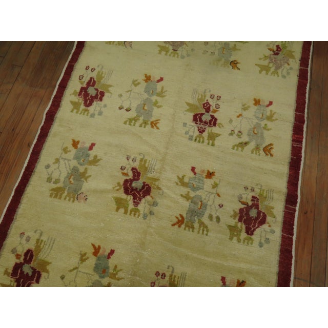 Arts & Crafts Ivory Vintage Turkish Rug - 4' x 9'1" For Sale - Image 3 of 6