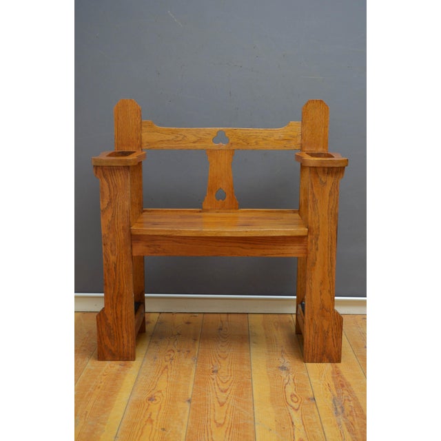 Goldenrod Arts and Crafts English Oak Hall Bench, 1900 For Sale - Image 8 of 12