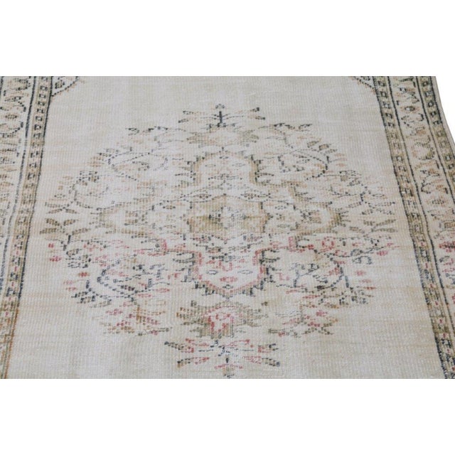 Turkish Vintage Turkish Anatolian Hand Knotted Wool Rug, 4'3 X 8'3 For Sale - Image 3 of 6