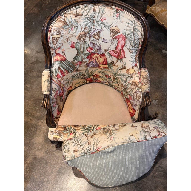 Wood Vintage French Bergère With Carved Floral Crest For Sale - Image 7 of 12