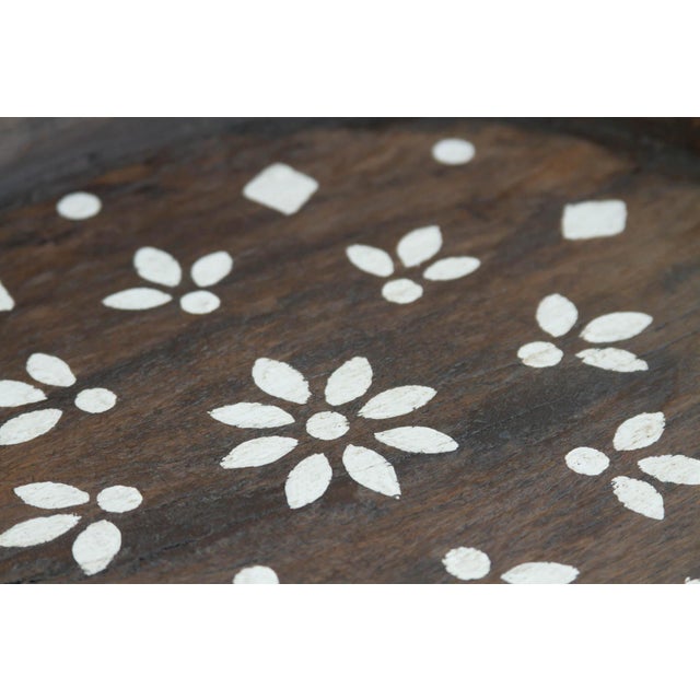 Traditional Vintage Brown & White Floral Tray For Sale - Image 3 of 8