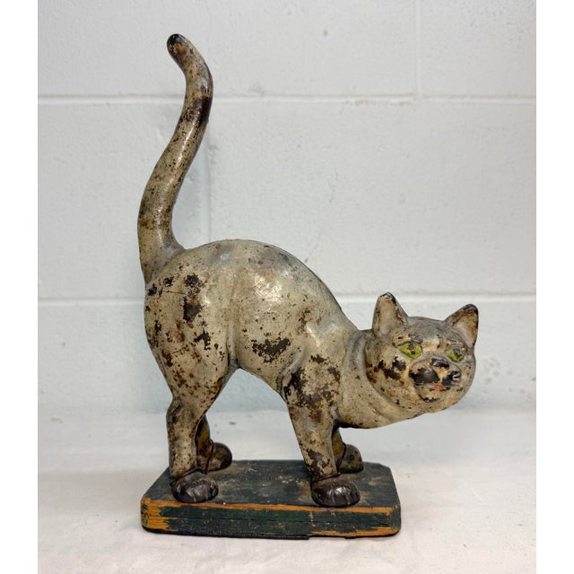 Up for sale is a rare antique 1920's Hubley Manufacturing Company heavy cast iron cat doorstop, handcrafted in the United...