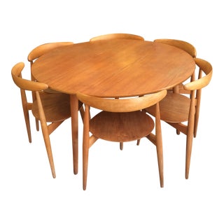 Hans Wegner Heart Group for Fritz Hansen "Hjertesættet" Dining Set For Sale