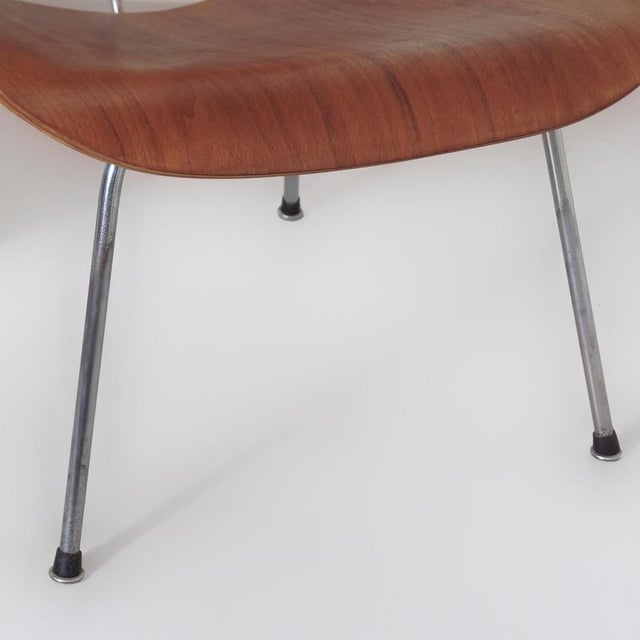 Set of LCM Chairs by Charles and Ray Eames for Herman Miller, 1950s For Sale - Image 9 of 11