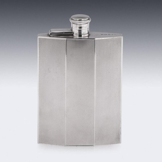 Vintage English Silver Hip Flask, Birmingham, 1948 For Sale - Image 3 of 8